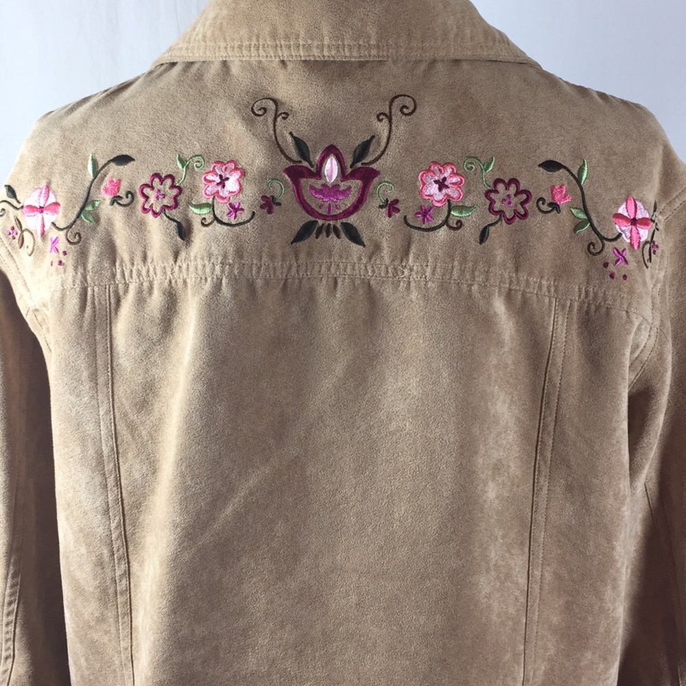 Relativity Jacket 100% Polyester Tan Jacket Size M - image 1